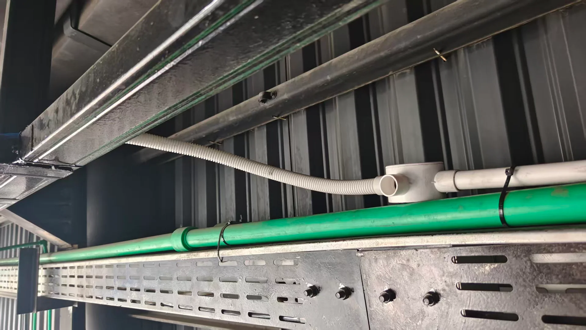 CCTV conduit route coordinated with the cable tray and building structure